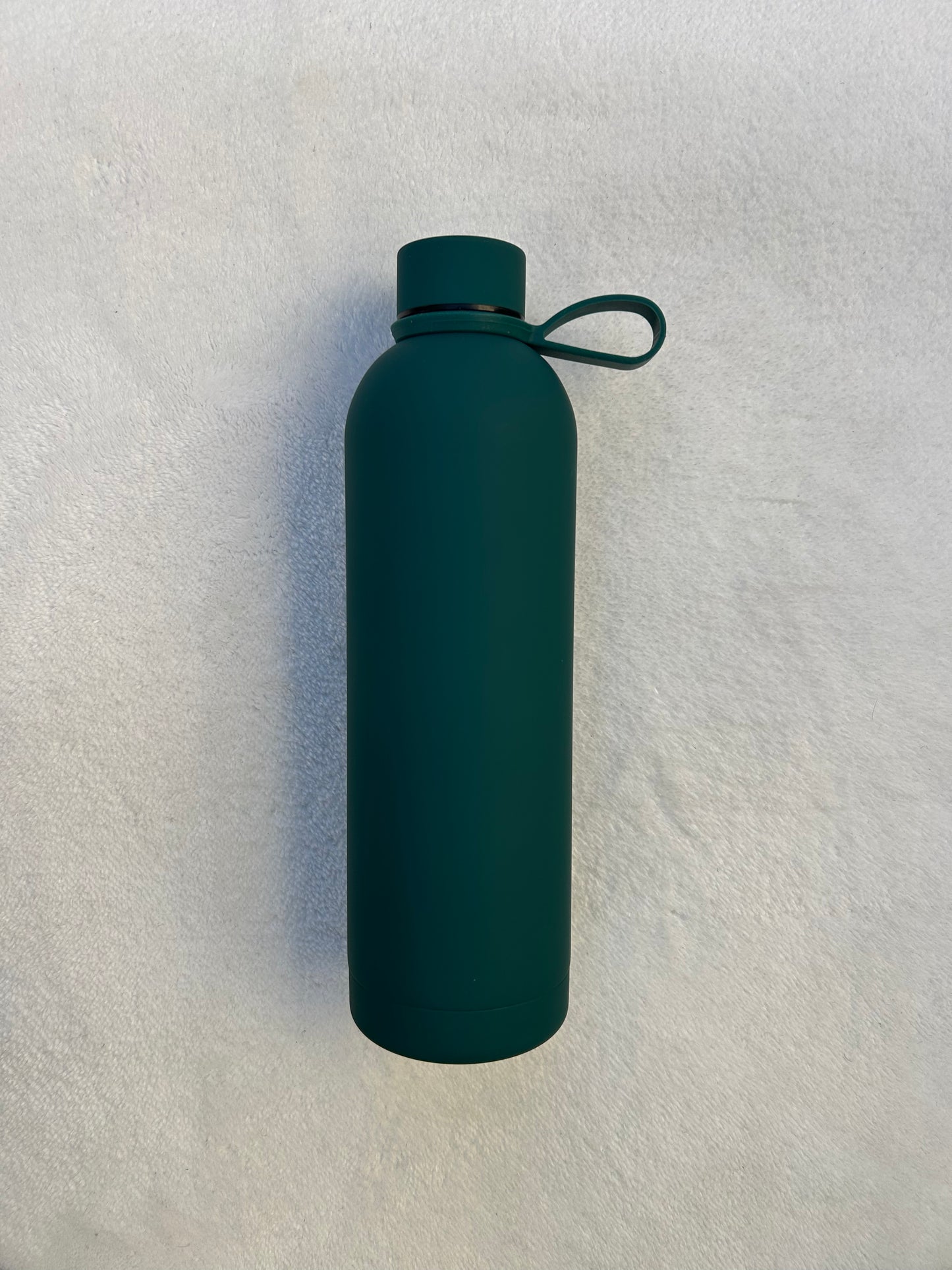 Double walled sports water bottle with strong silicon holder